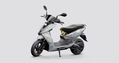 Ather ने बदले Rizta 450S और 450X के बैटरी पैक अब मिलेगी बेहतर रेंज और दमदार फास्ट चार्जिंग Ather ने बदले Rizta 450S और 450X के बैटरी पैक अब मिलेगी बेहतर रेंज और दमदार फास्ट चार्जिंग