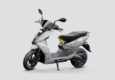 Ather ने बदले Rizta 450S और 450X के बैटरी पैक अब मिलेगी बेहतर रेंज और दमदार फास्ट चार्जिंग Ather ने बदले Rizta 450S और 450X के बैटरी पैक अब मिलेगी बेहतर रेंज और दमदार फास्ट चार्जिंग
