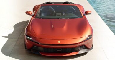 Ferrari Amalfi Spider भारत में लॉन्च 4.6 करोड़ की सुपर लग्जरी कन्वर्टिबल कार जो 3.3 सेकंड में पकड़ती है 100 की रफ्तार Ferrari Amalfi Spider भारत में लॉन्च 4.6 करोड़ की सुपर लग्जरी कन्वर्टिबल कार जो 3.3 सेकंड में पकड़ती है 100 की रफ्तार