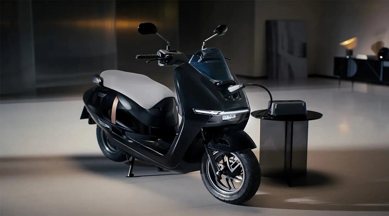 Honda UC3 Electric Scooter भारत में मचा सकता है तहलका, 122 किलोमीटर की रेंज के साथ मिलेंगे दमदार फीचर्स Honda UC3 Electric Scooter भारत में मचा सकता है तहलका, 122 किलोमीटर की रेंज के साथ मिलेंगे दमदार फीचर्स