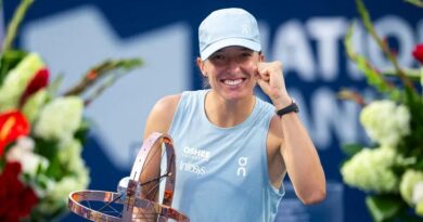 इगा स्वियातेक ने जीता नेशनल बैंक ओपन खिताब, रायबकिना को हराकर 2026 की पहली WTA ट्रॉफी अपने नाम की इगा स्वियातेक ने जीता नेशनल बैंक ओपन खिताब, रायबकिना को हराकर 2026 की पहली WTA ट्रॉफी अपने नाम की