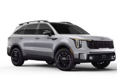Kia Sorento SUV का नया टीजर जारी प्री बुकिंग शुरू जल्द होगी लॉन्च जानिए फीचर्स इंजन और संभावित कीमत