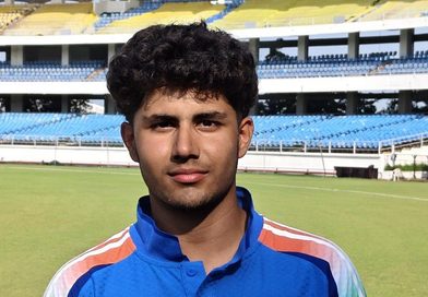 आर्यवीर सहवाग ने वीनू मांकड़ ट्रॉफी में मचाया धमाल, 143 गेंदों पर ठोके 173 रन, 19 चौके और 8 छक्कों से खेली विस्फोटक पारी आर्यवीर सहवाग ने वीनू मांकड़ ट्रॉफी में मचाया धमाल, 143 गेंदों पर ठोके 173 रन, 19 चौके और 8 छक्कों से खेली विस्फोटक पारी